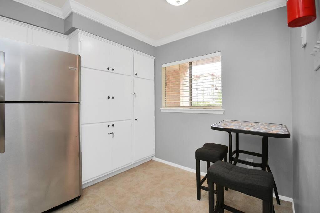 Double Master Suites Condo Near Med Ctr, Nrg Arena 2 Houston Kültér fotó